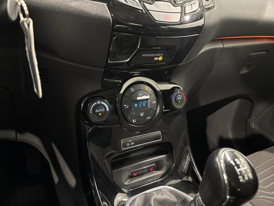 FORD Fiesta 2014