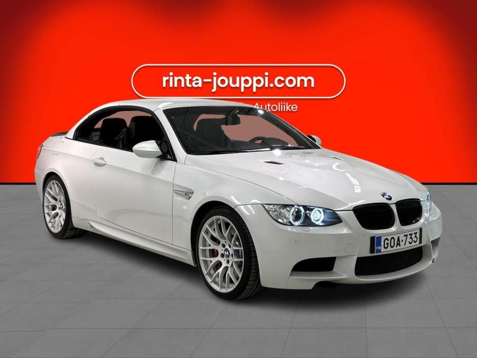 BMW M3 2011