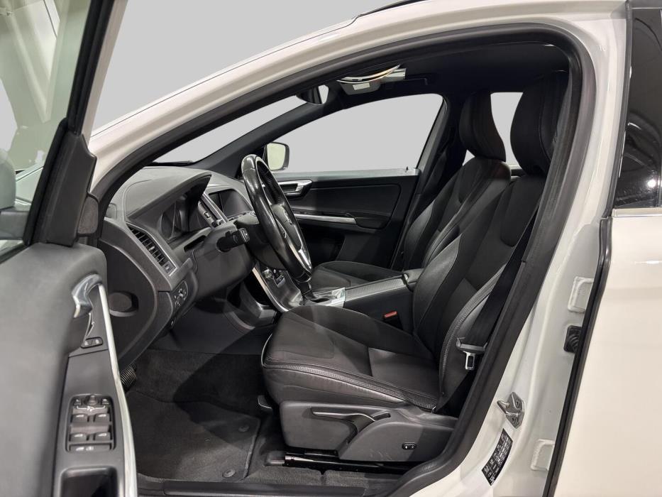 VOLVO XC60 2016