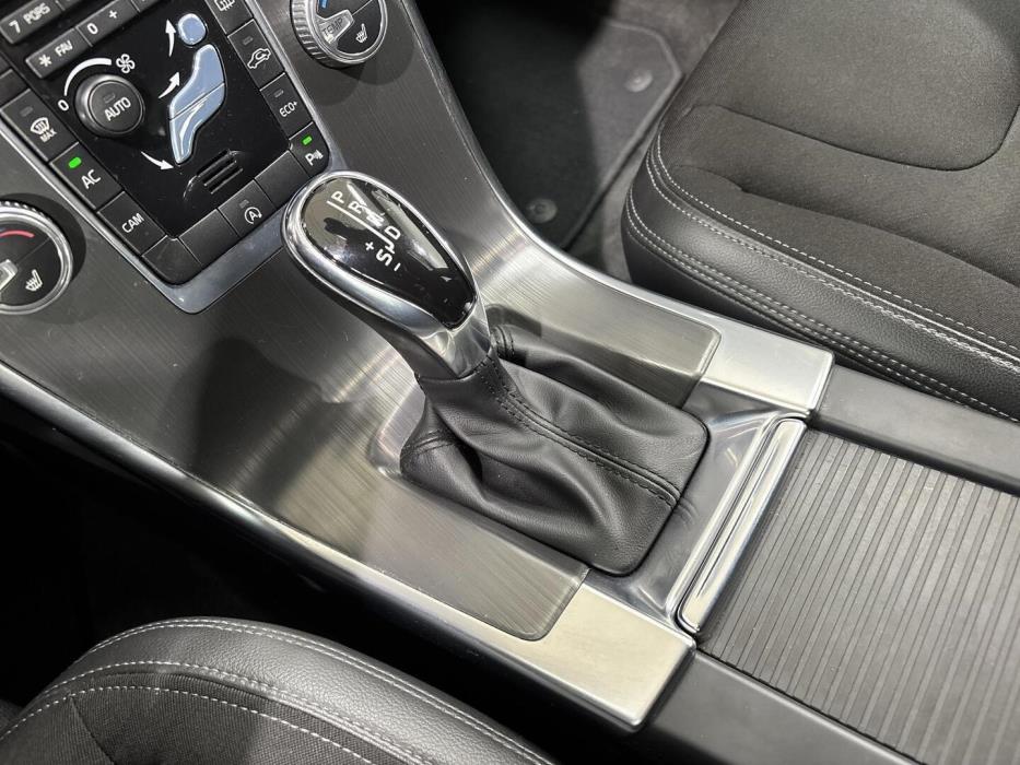 VOLVO XC60 2016
