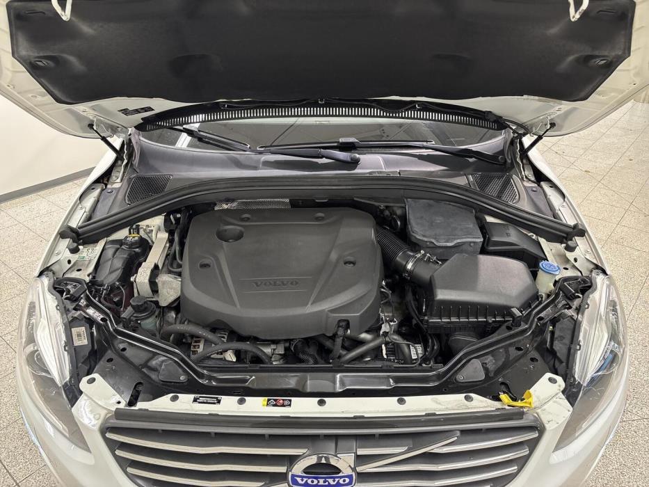 VOLVO XC60 2016