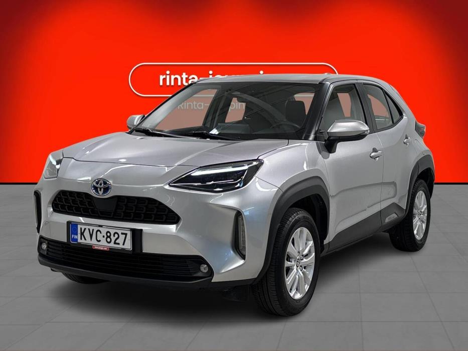 TOYOTA Yaris Cross 2023
