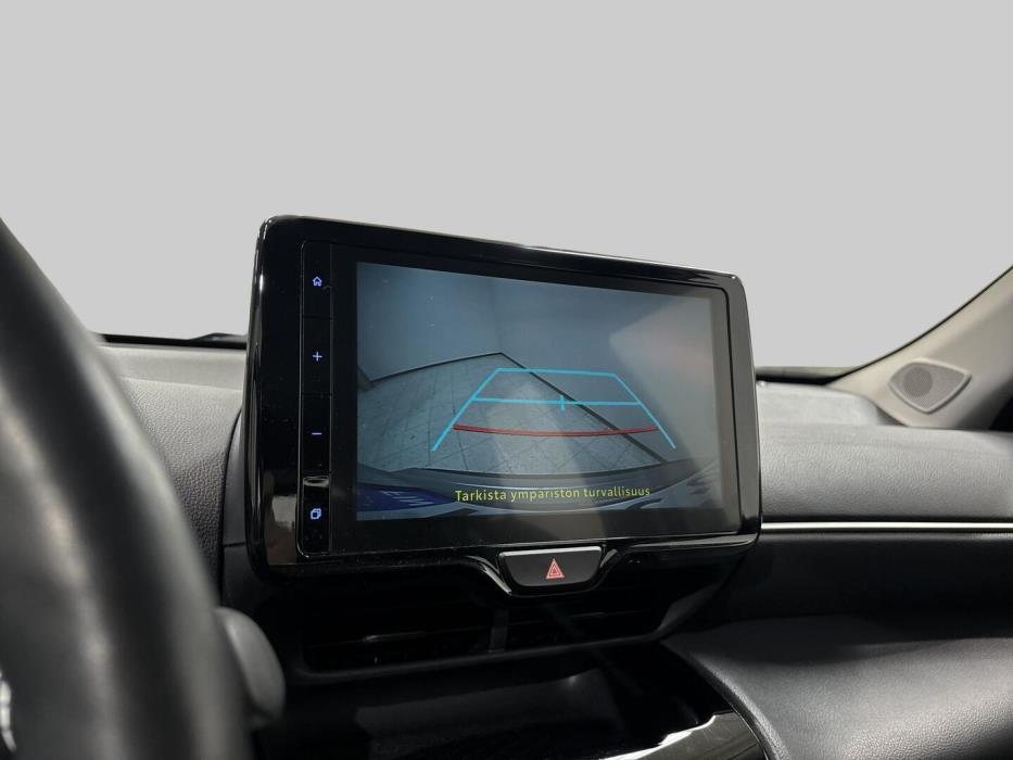 TOYOTA Yaris Cross 2023