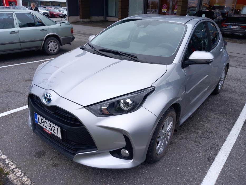 TOYOTA Yaris 2022