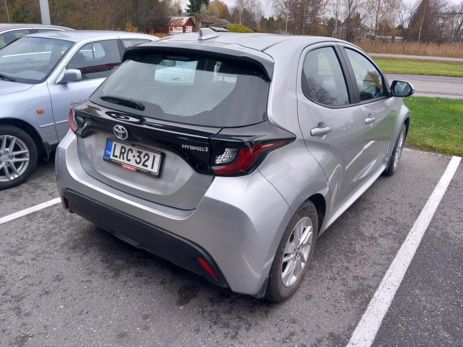 TOYOTA Yaris 2022