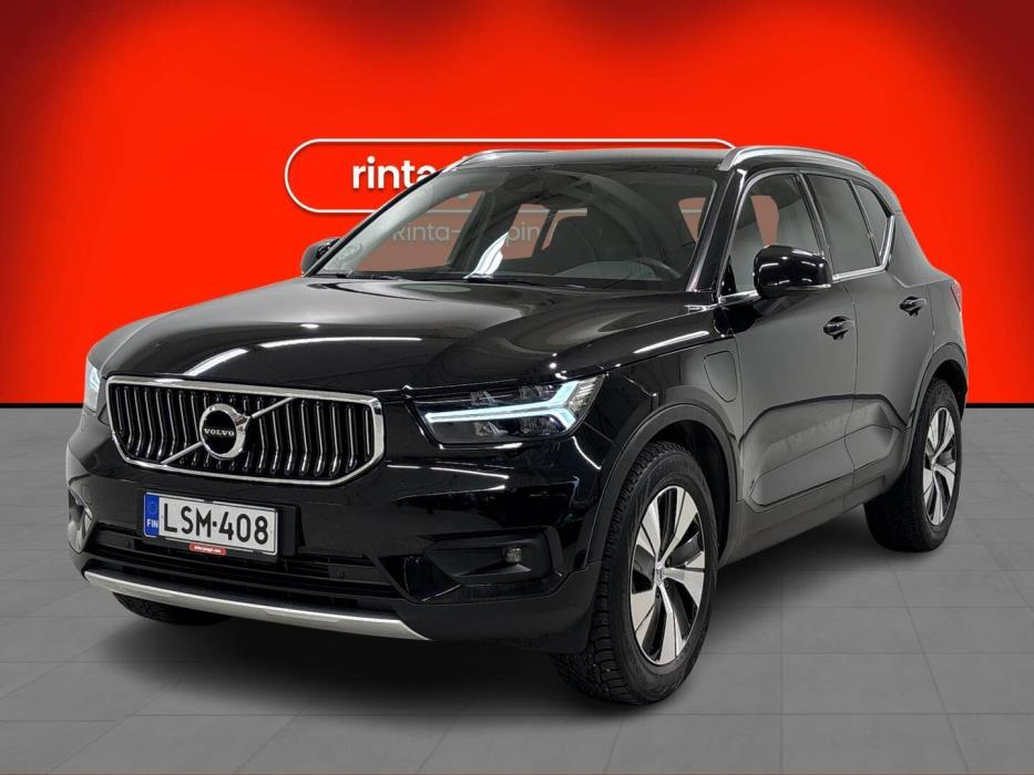 VOLVO XC40 2021