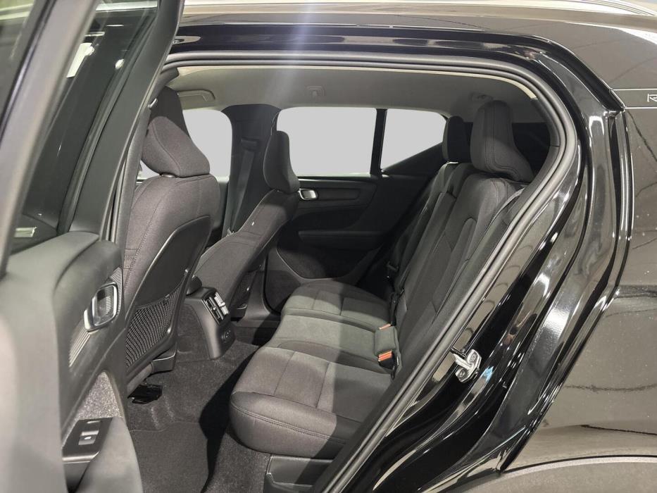 VOLVO XC40 2021