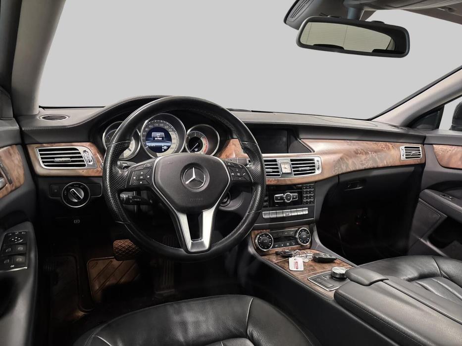 MERCEDES-BENZ CLS 2012