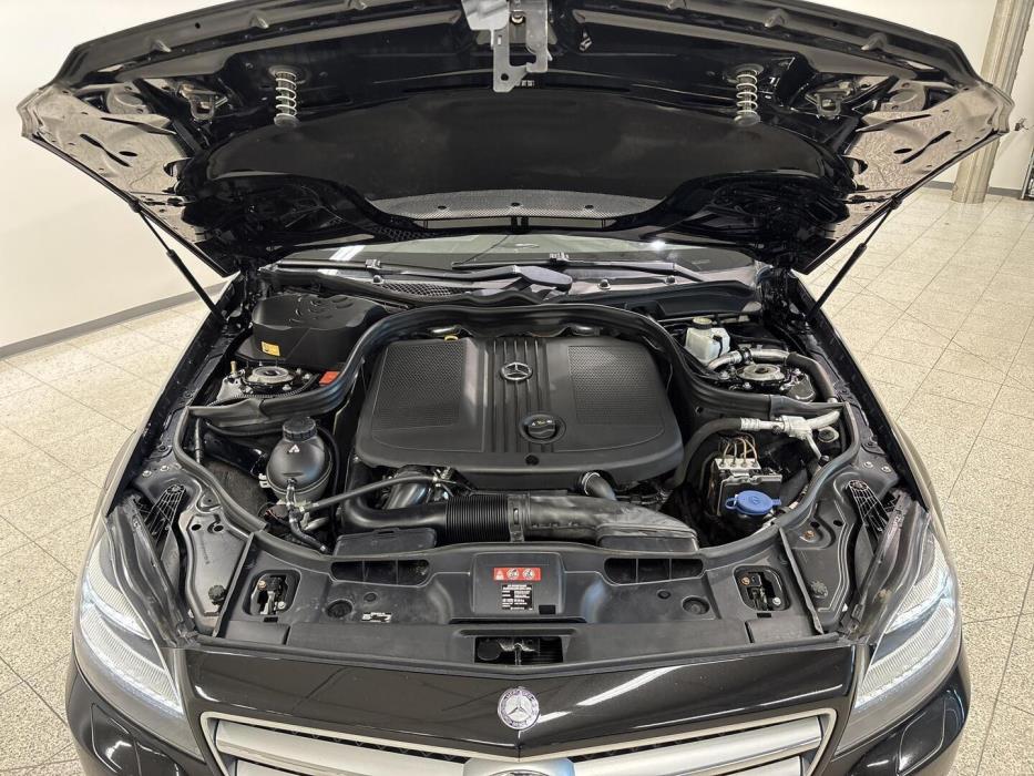 MERCEDES-BENZ CLS 2012