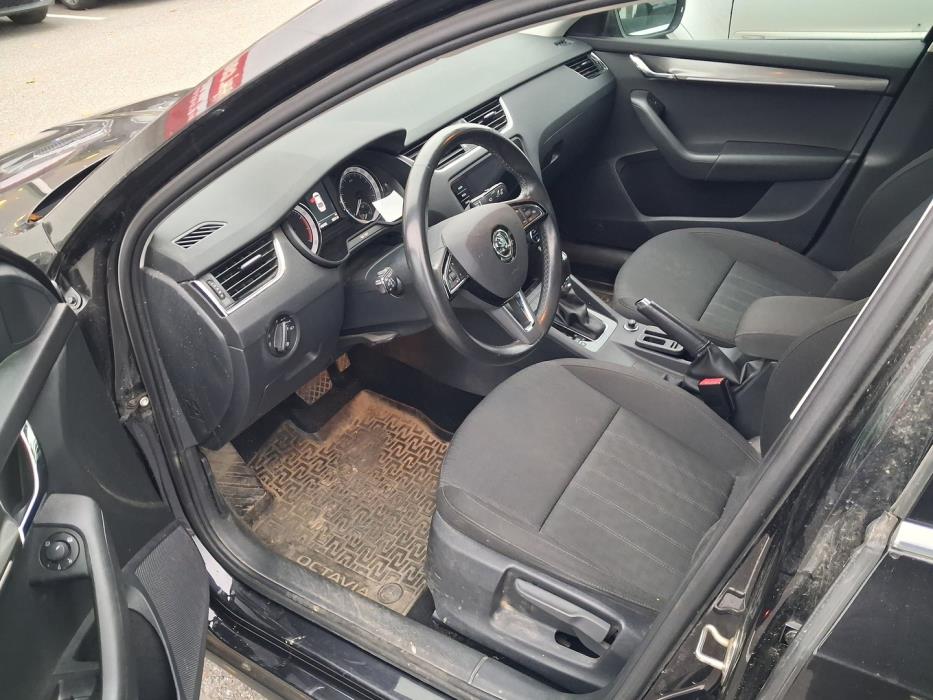 SKODA OCTAVIA 2019