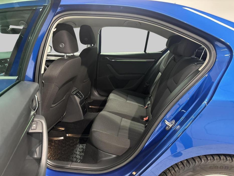 SKODA OCTAVIA 2019