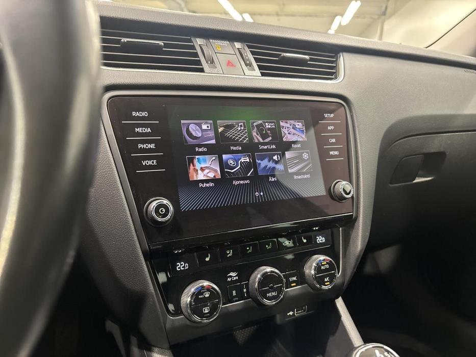 SKODA OCTAVIA 2019