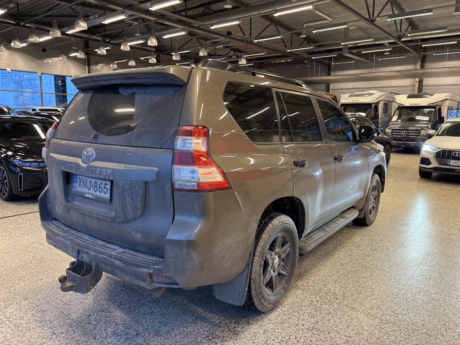 TOYOTA Land Cruiser 2015