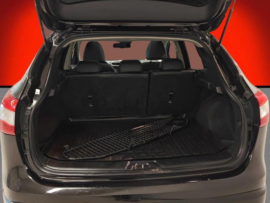NISSAN Qashqai 2015