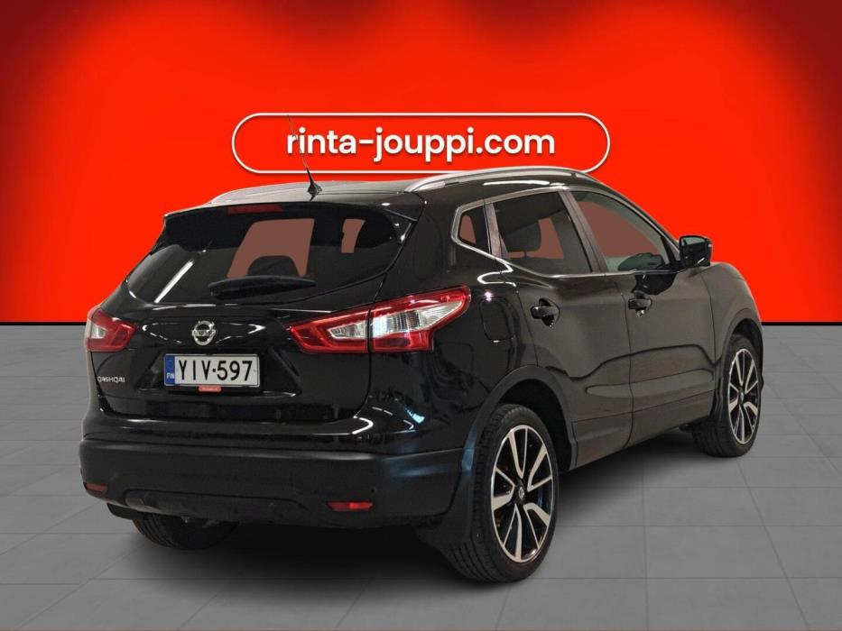 NISSAN Qashqai 2015