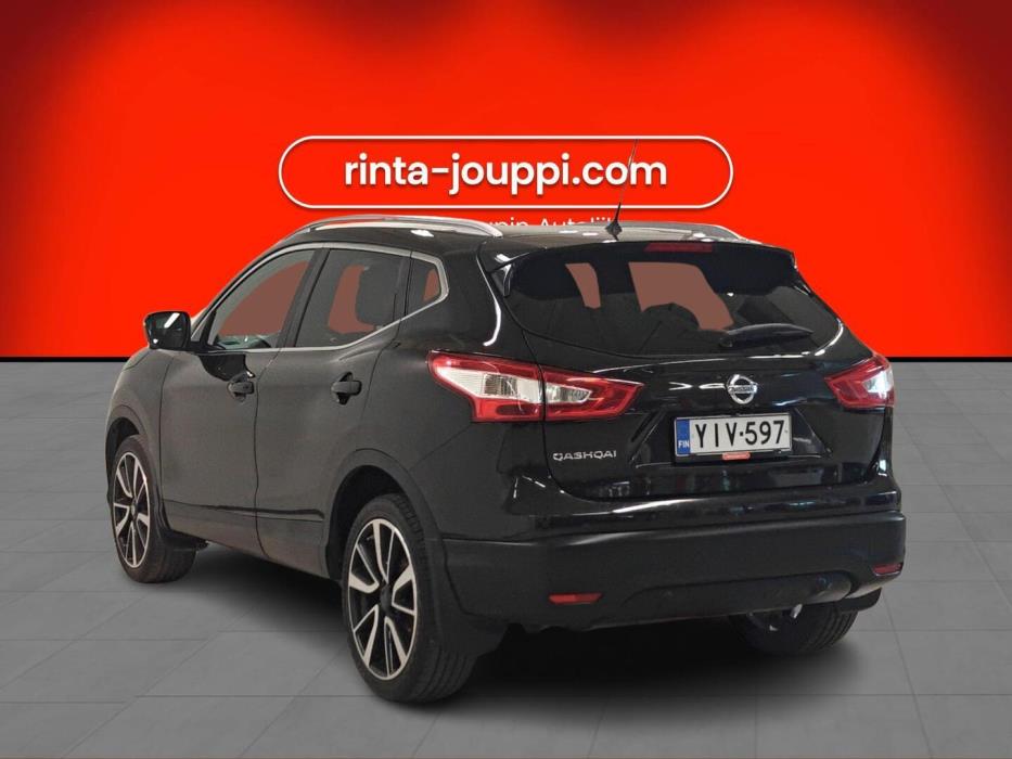 NISSAN Qashqai 2015