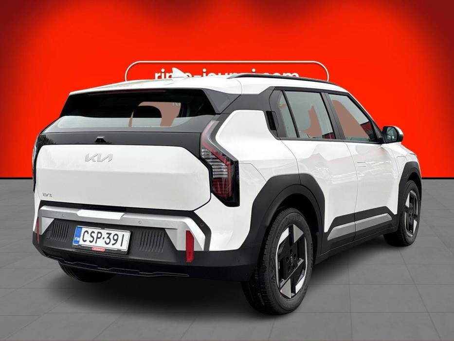 KIA EV3 2025