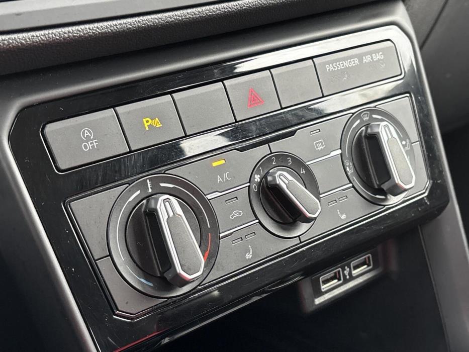 VOLKSWAGEN T-Cross 2020