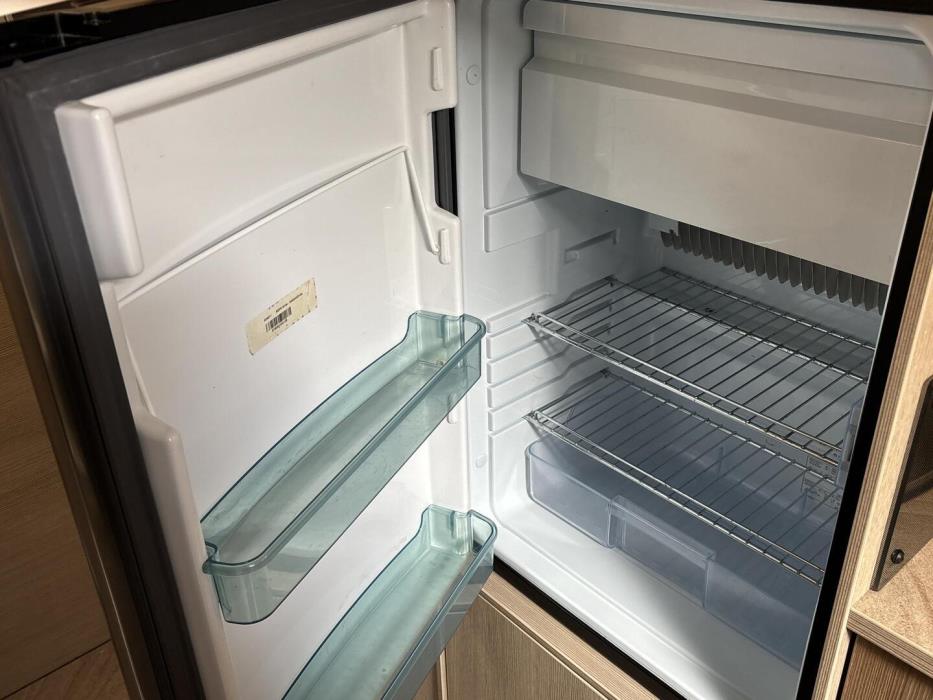 BÜRSTNER Nexxo T 715G 2013