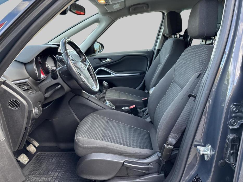 OPEL Zafira Tourer 2016