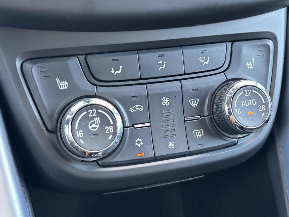 OPEL Zafira Tourer 2016