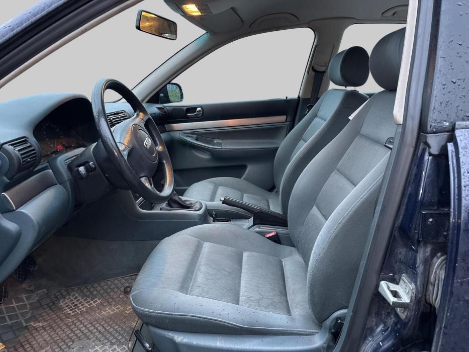 AUDI A4 1998