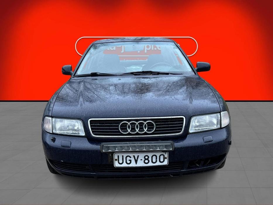 AUDI A4 1998