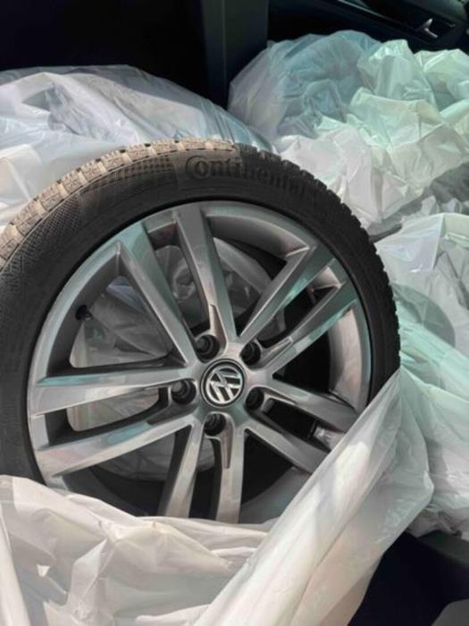 VOLKSWAGEN GOLF SPORTSVAN 2019