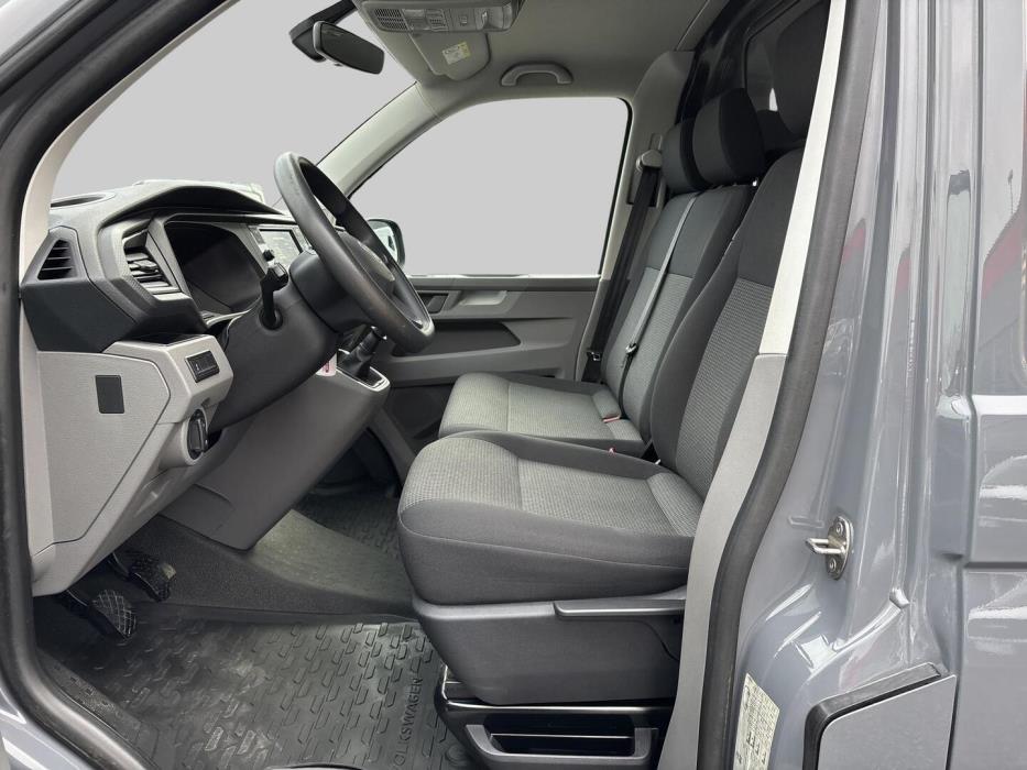 VOLKSWAGEN Transporter 2022