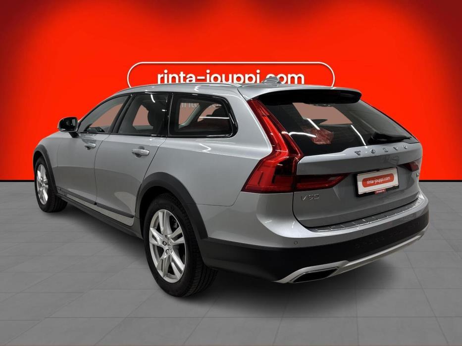 VOLVO V90 CROSS COUNTRY 2018