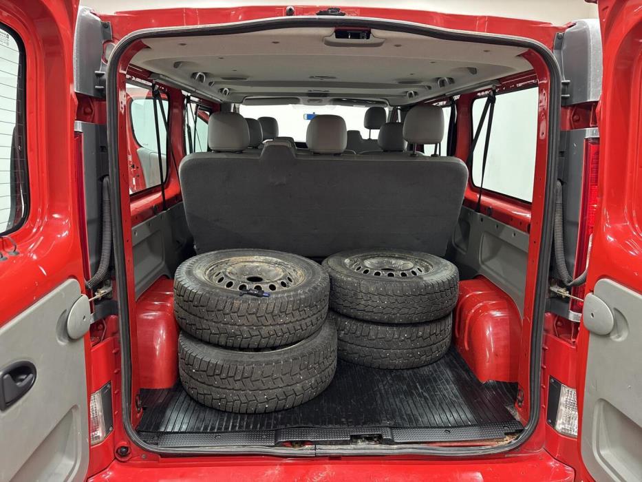 NISSAN Primastar 2010