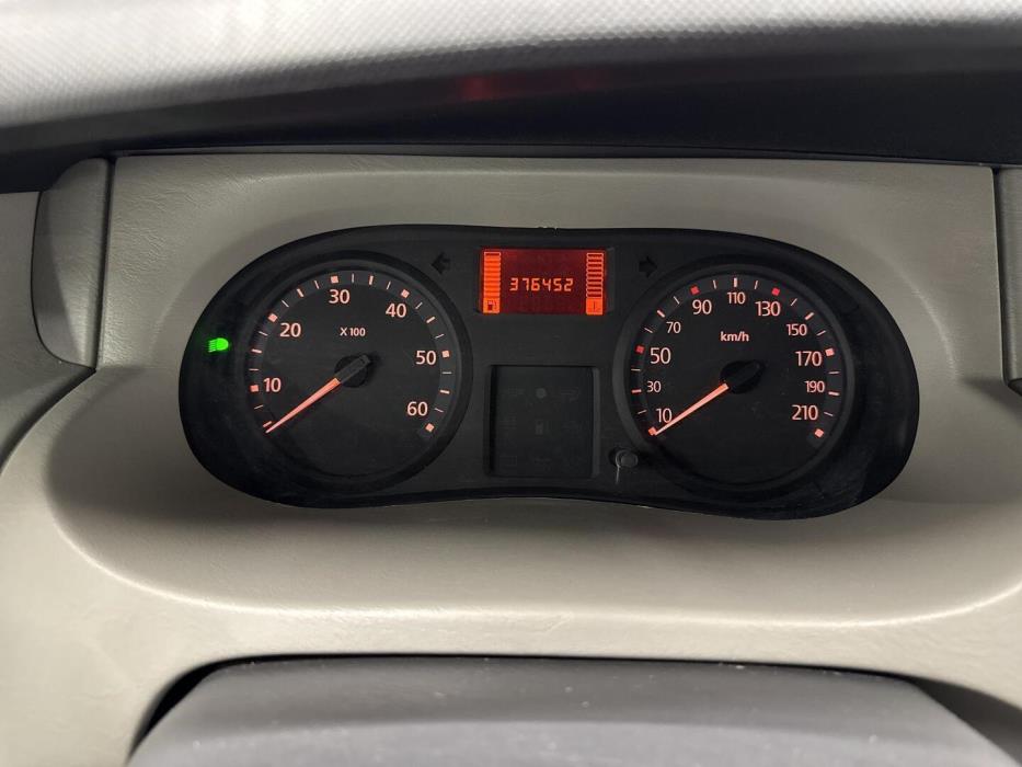 NISSAN Primastar 2010