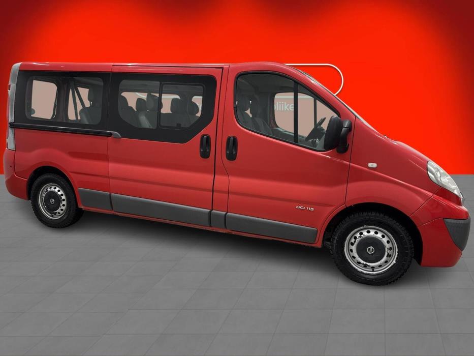 NISSAN Primastar 2010