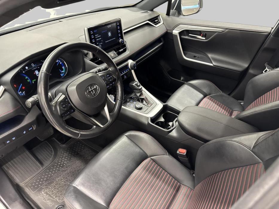 TOYOTA RAV4 PLUG-IN 2021