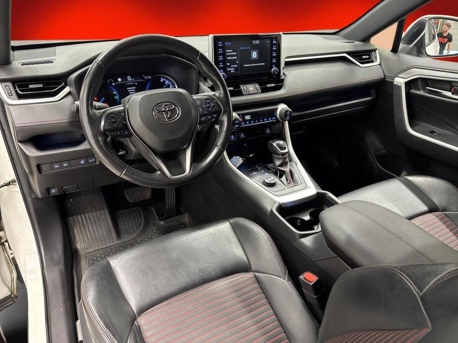 TOYOTA RAV4 PLUG-IN 2021