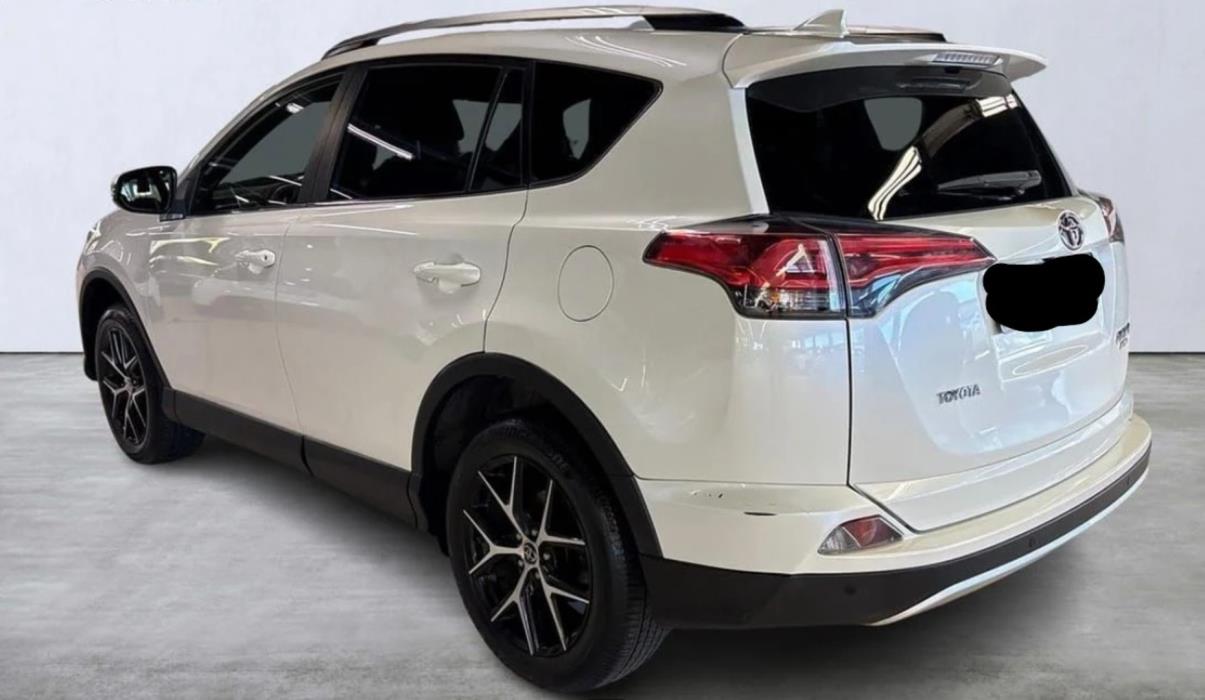 TOYOTA RAV4 2016