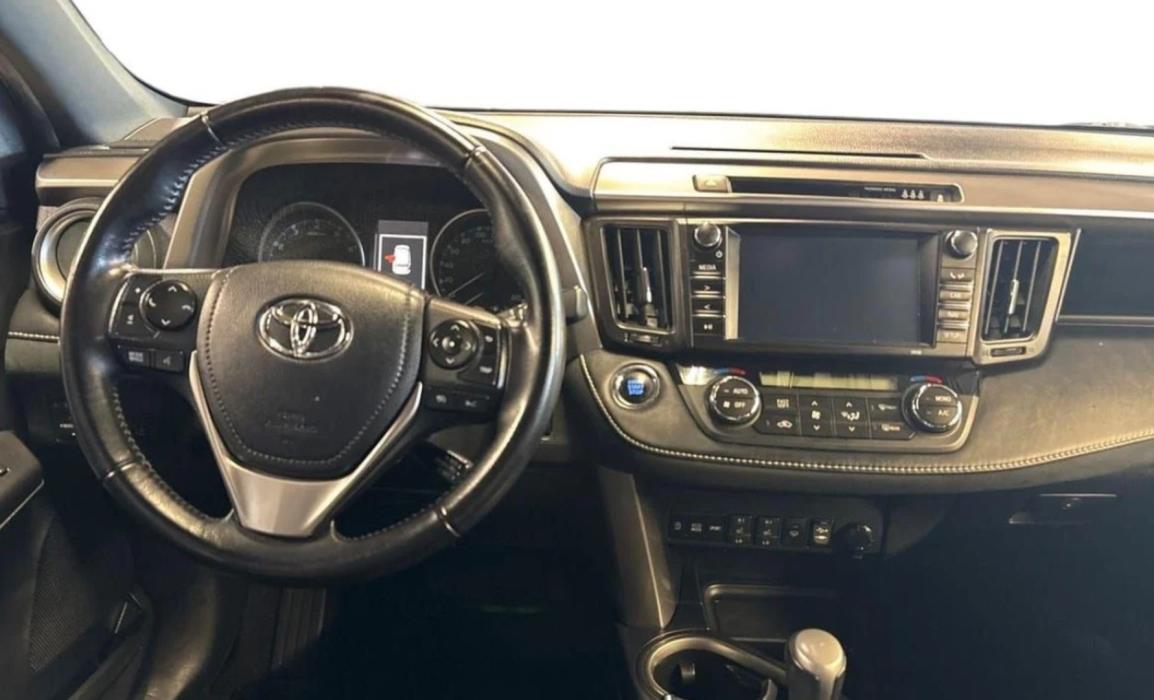 TOYOTA RAV4 2016