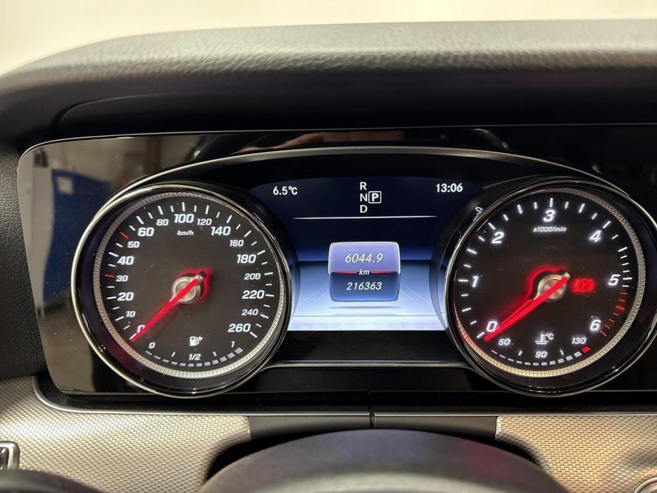 MERCEDES-BENZ E 2017