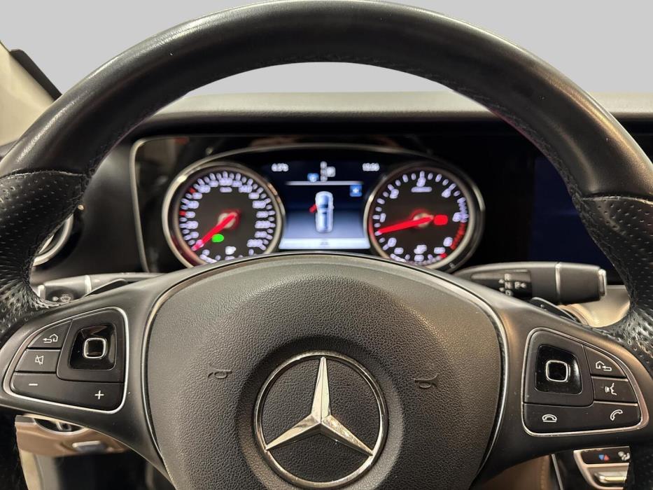 MERCEDES-BENZ E 2017