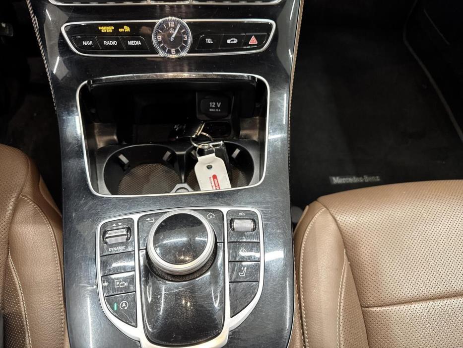 MERCEDES-BENZ E 2017