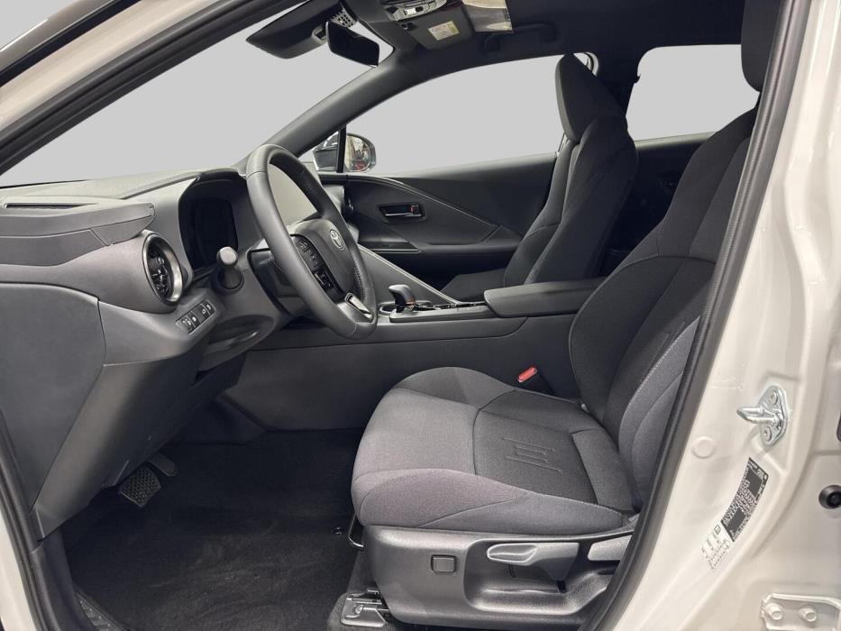 TOYOTA C-HR 2025
