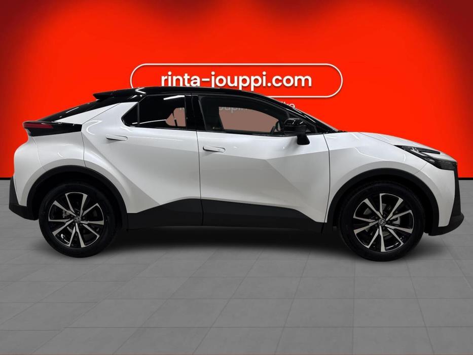 TOYOTA C-HR 2025