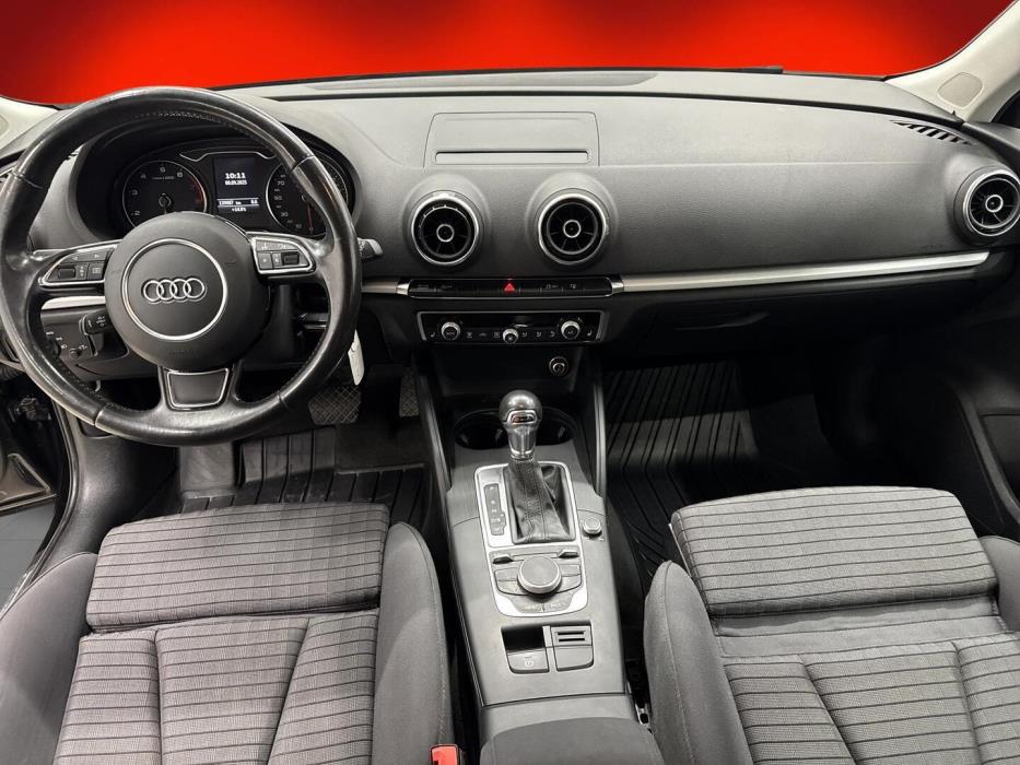 AUDI A3 2015