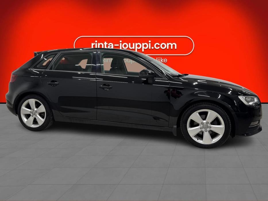 AUDI A3 2015