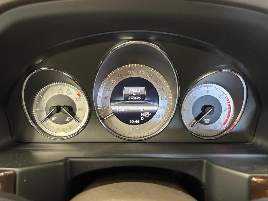 MERCEDES-BENZ GLK 2012