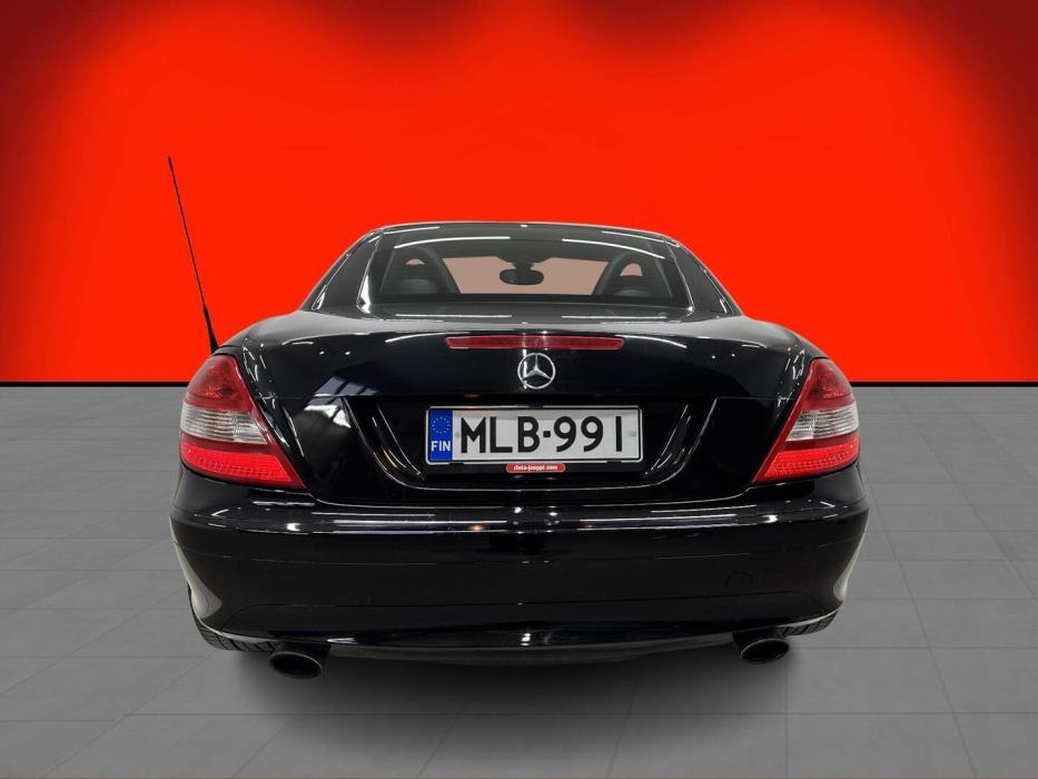 MERCEDES-BENZ SLK 2005