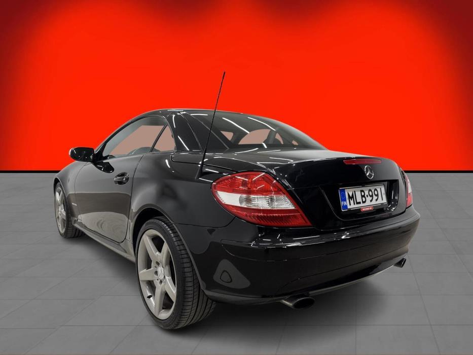 MERCEDES-BENZ SLK 2005