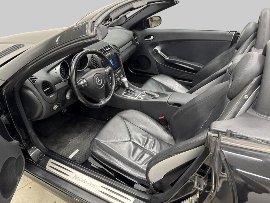 MERCEDES-BENZ SLK 2005