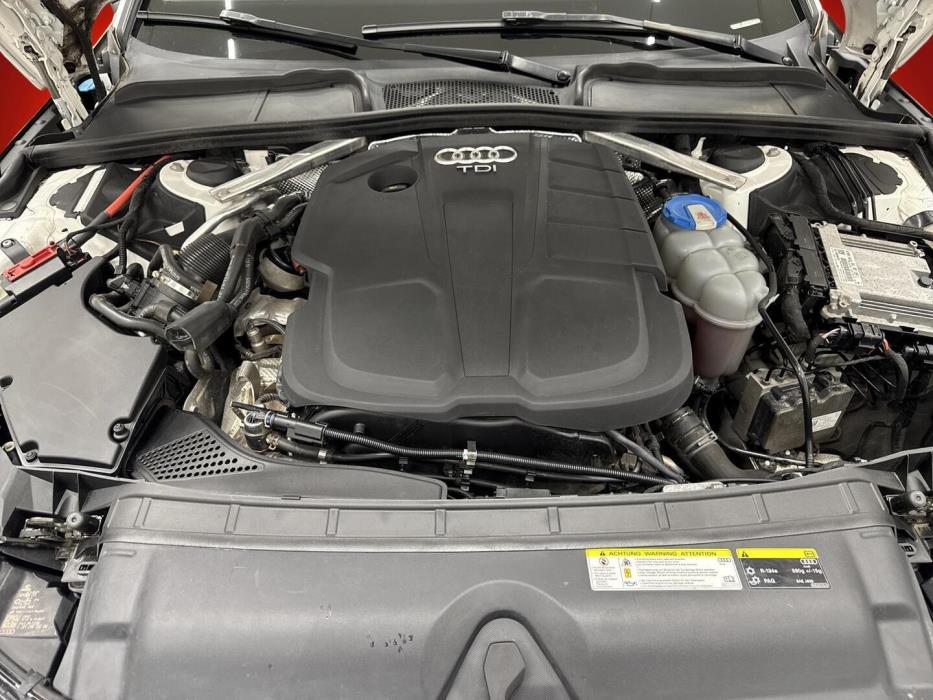 AUDI A4 2016