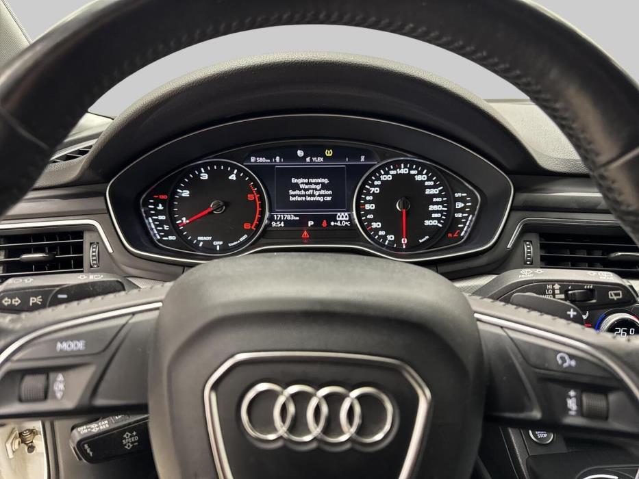 AUDI A4 2016
